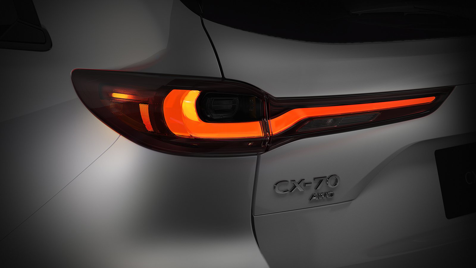 Le côté conducteur arrière de la Mazda MX-30.